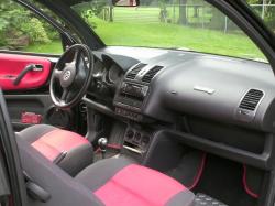 VOLKSWAGEN LUPO interior