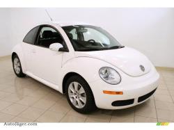 VOLKSWAGEN NEW BEETLE 2.5 white