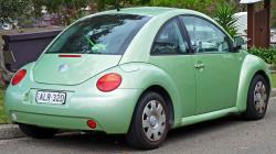 VOLKSWAGEN NEW BEETLE green