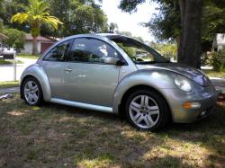 VOLKSWAGEN NEW BEETLE silver