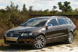 VOLKSWAGEN PASSAT brown