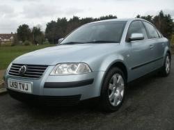 VOLKSWAGEN PASSAT silver