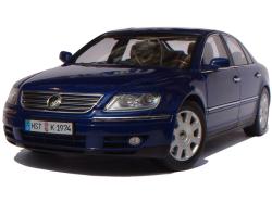 VOLKSWAGEN PHAETON blue