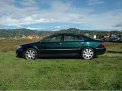 VOLKSWAGEN PHAETON green