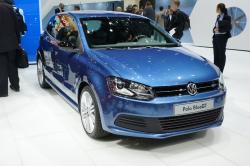 VOLKSWAGEN POLO blue