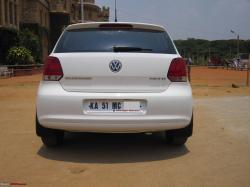 VOLKSWAGEN POLO white