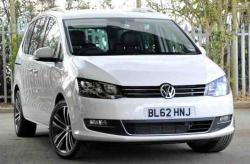 VOLKSWAGEN SHARAN 2.0 TDI white