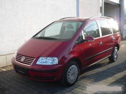 VOLKSWAGEN SHARAN red