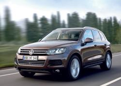 VOLKSWAGEN TOUAREG brown