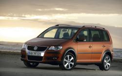 VOLKSWAGEN TOURAN 1.4 brown