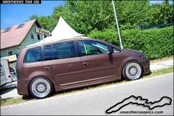 VOLKSWAGEN TOURAN brown