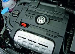 VOLKSWAGEN TOURAN engine