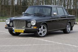 VOLVO 164 black