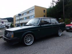 volvo 240