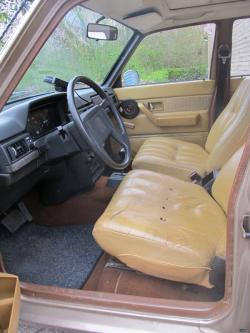 VOLVO 740 brown