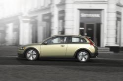 VOLVO C30 green