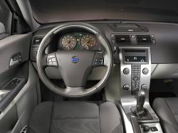 VOLVO C30 interior