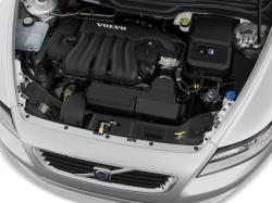 VOLVO S 40 engine