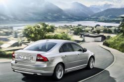 VOLVO S 40 green