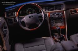 VOLVO S 70 interior