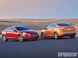 VOLVO S60 red