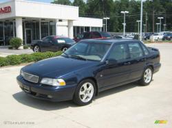 VOLVO S70 blue