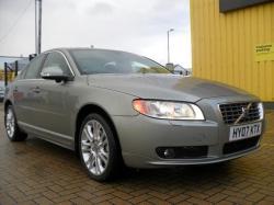 VOLVO S80 green