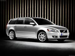 VOLVO V50 silver