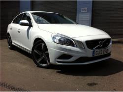 VOLVO V60 D3 white