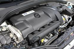 VOLVO XC60 engine