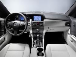 VOLVO XC60 interior