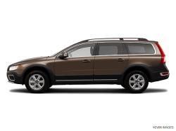 VOLVO XC70 brown