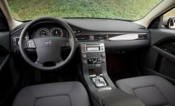 VOLVO XC70 interior