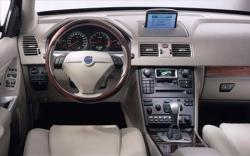 VOLVO XC90 interior