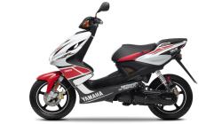 YAMAHA AEROX 50 red