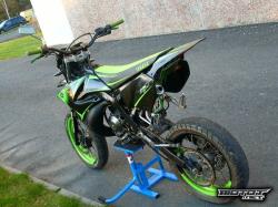 YAMAHA DT green