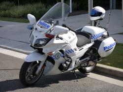 YAMAHA FJR white