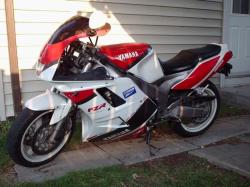 yamaha fzr 1000