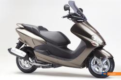 YAMAHA MAJESTY 125 silver