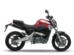 YAMAHA MT-03 red