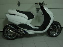 YAMAHA NEOS black