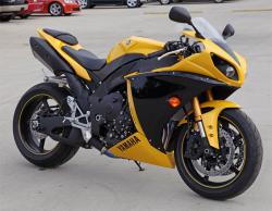 yamaha r1 1000