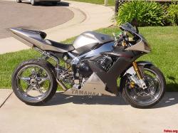 yamaha r1 1000