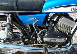 YAMAHA RD blue