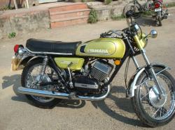 YAMAHA RD green