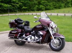 YAMAHA ROYAL STAR VENTURE 1300 blue