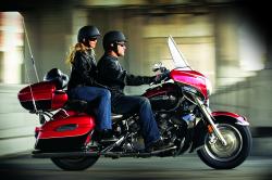 YAMAHA ROYAL STAR VENTURE red