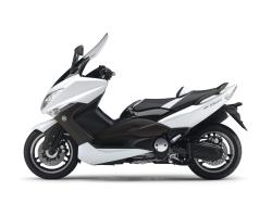 YAMAHA T white