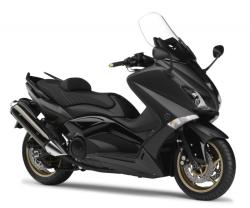 YAMAHA TMAX black