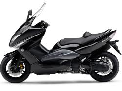 YAMAHA TMAX black